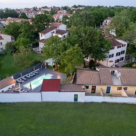 Felix Apartment *
