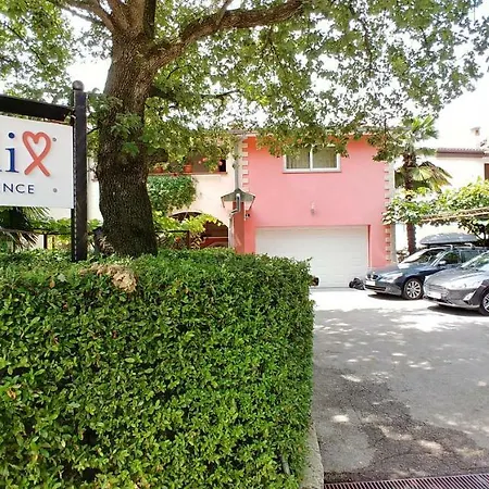 Felix Apartmán *